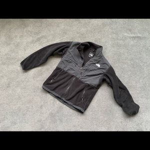 Classic Black Northface Fleece Zip Up Jacket